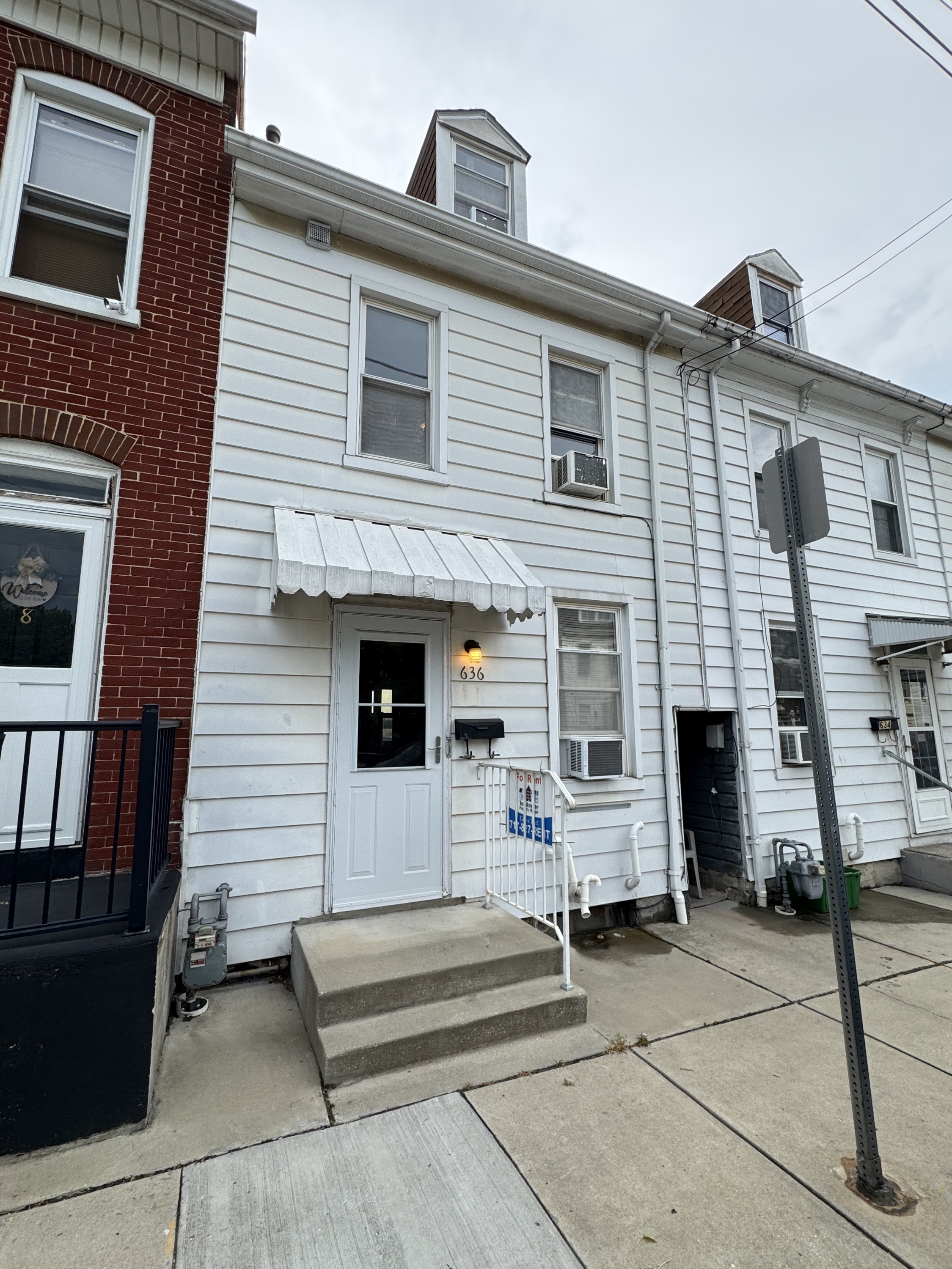 636 Vander Avenue