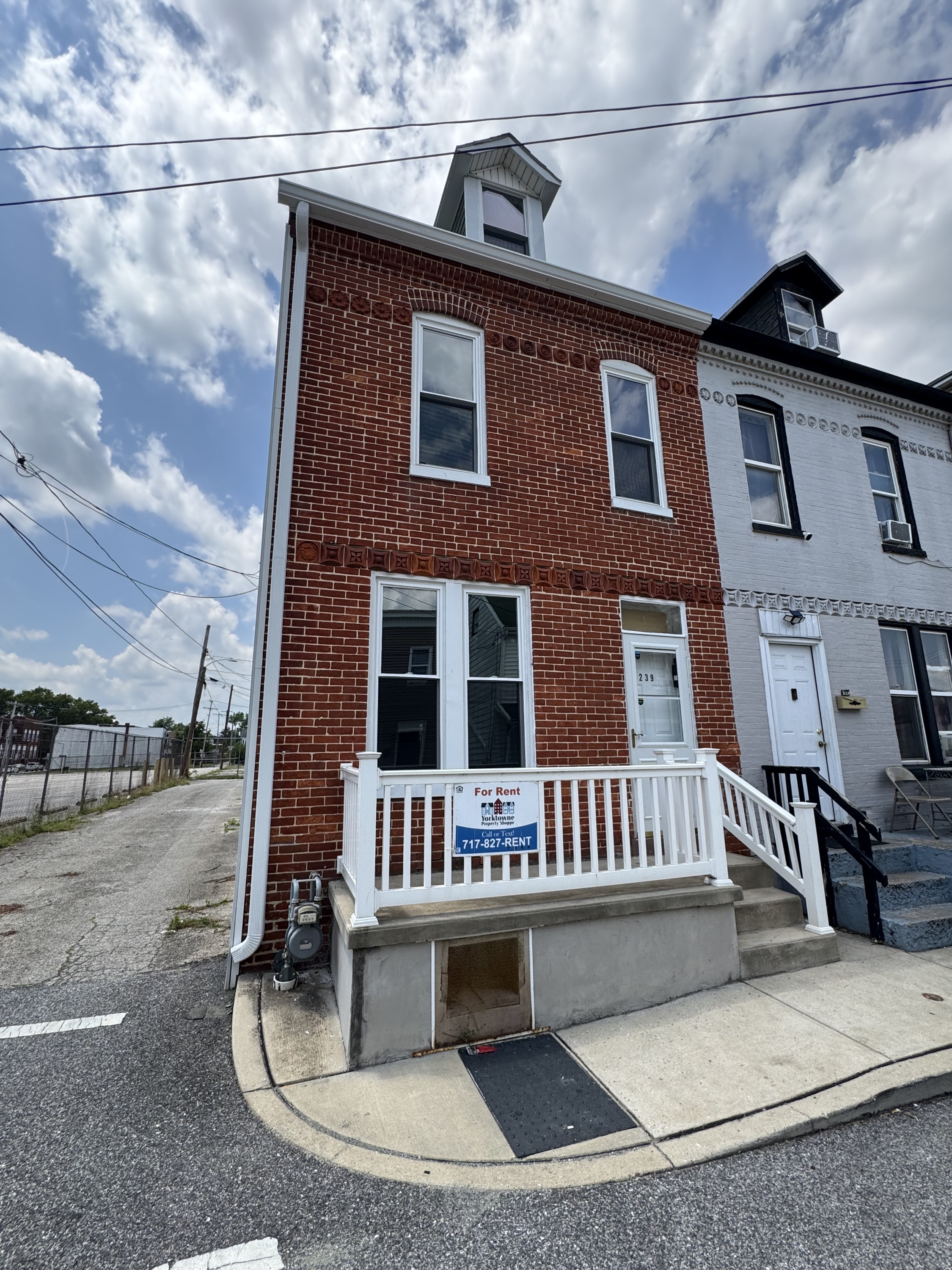 239 Green Street