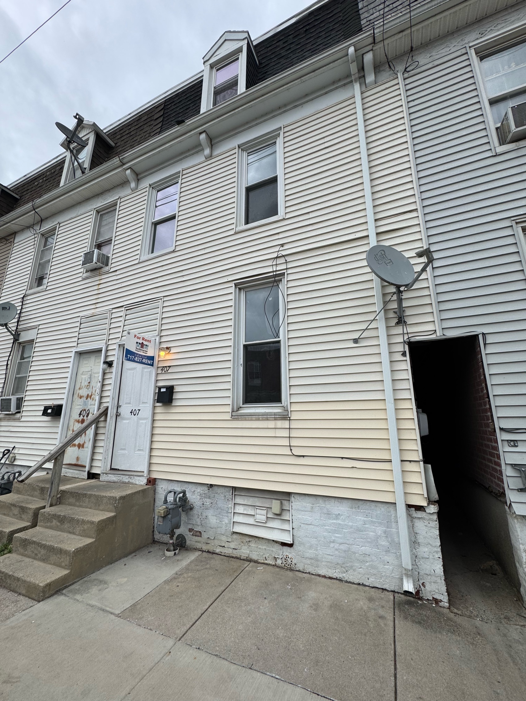 407 North Queen Street